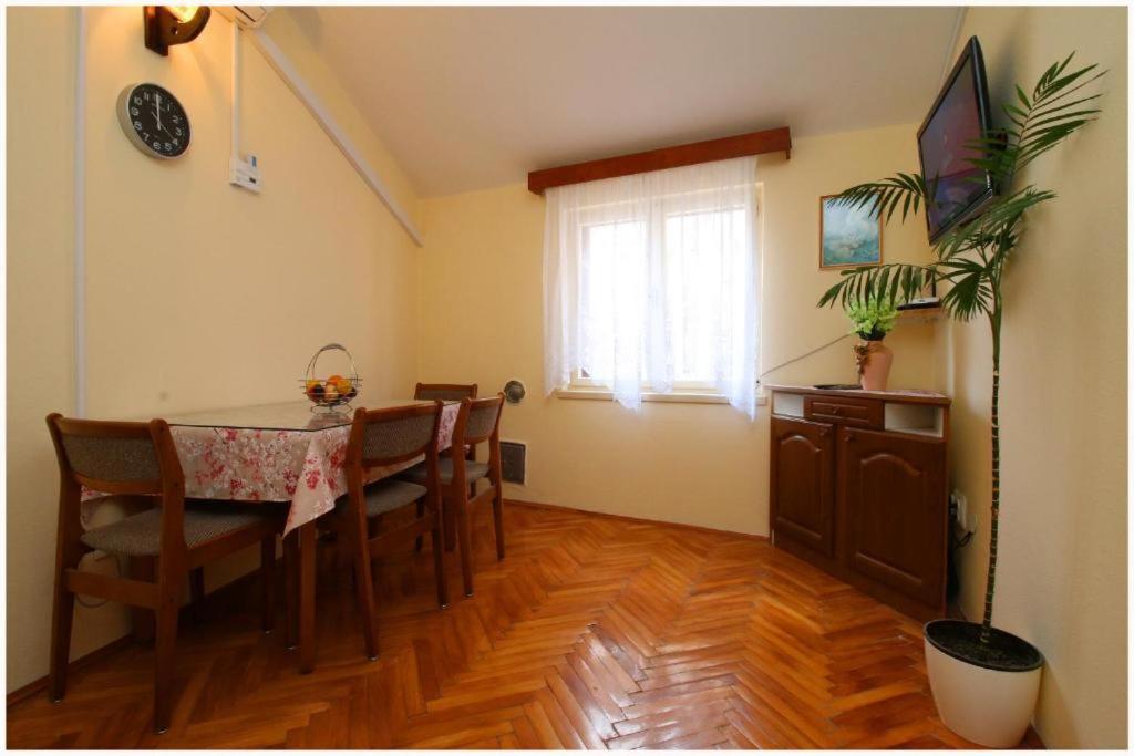 Apartment Josip Primošten Extérieur photo